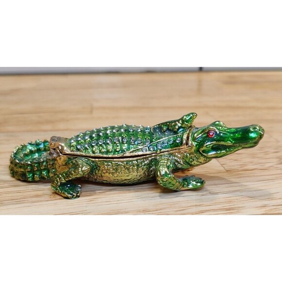 Jeweled Enamel Metal Green Alligator Jewelry Trinket Box w/Hinged Magnetic Lid - Picture 5 of 8
